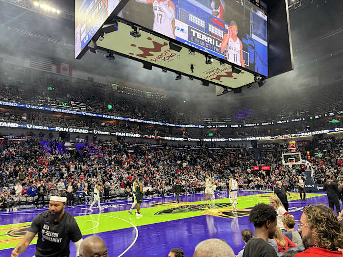 The Dallas Mavericks played on the New Orleans Pelicans' In-Season Tournament court on Tuesday night.